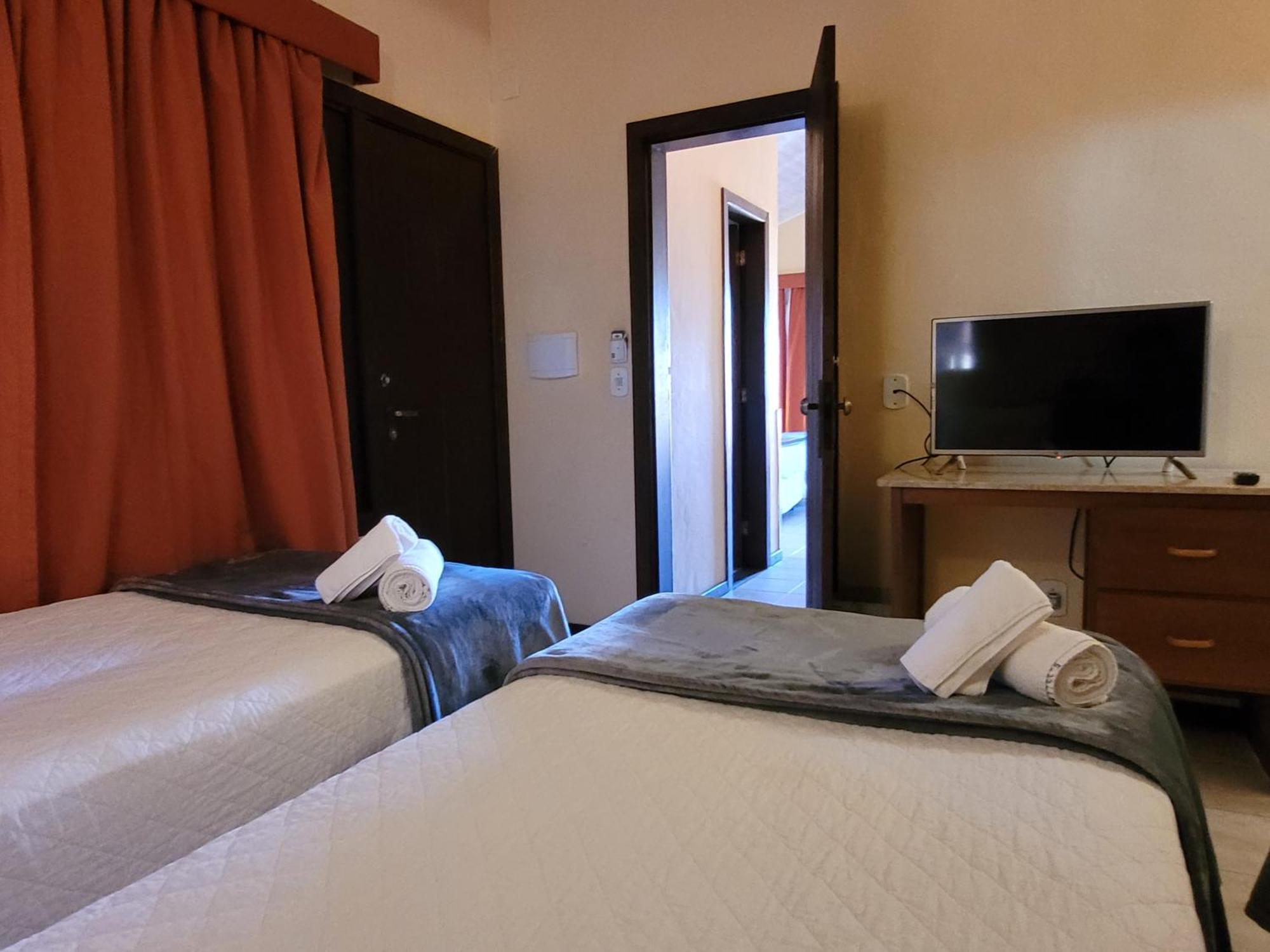 Hotel La Foret & Beach Lounge Armacao dos Buzios Bilik gambar